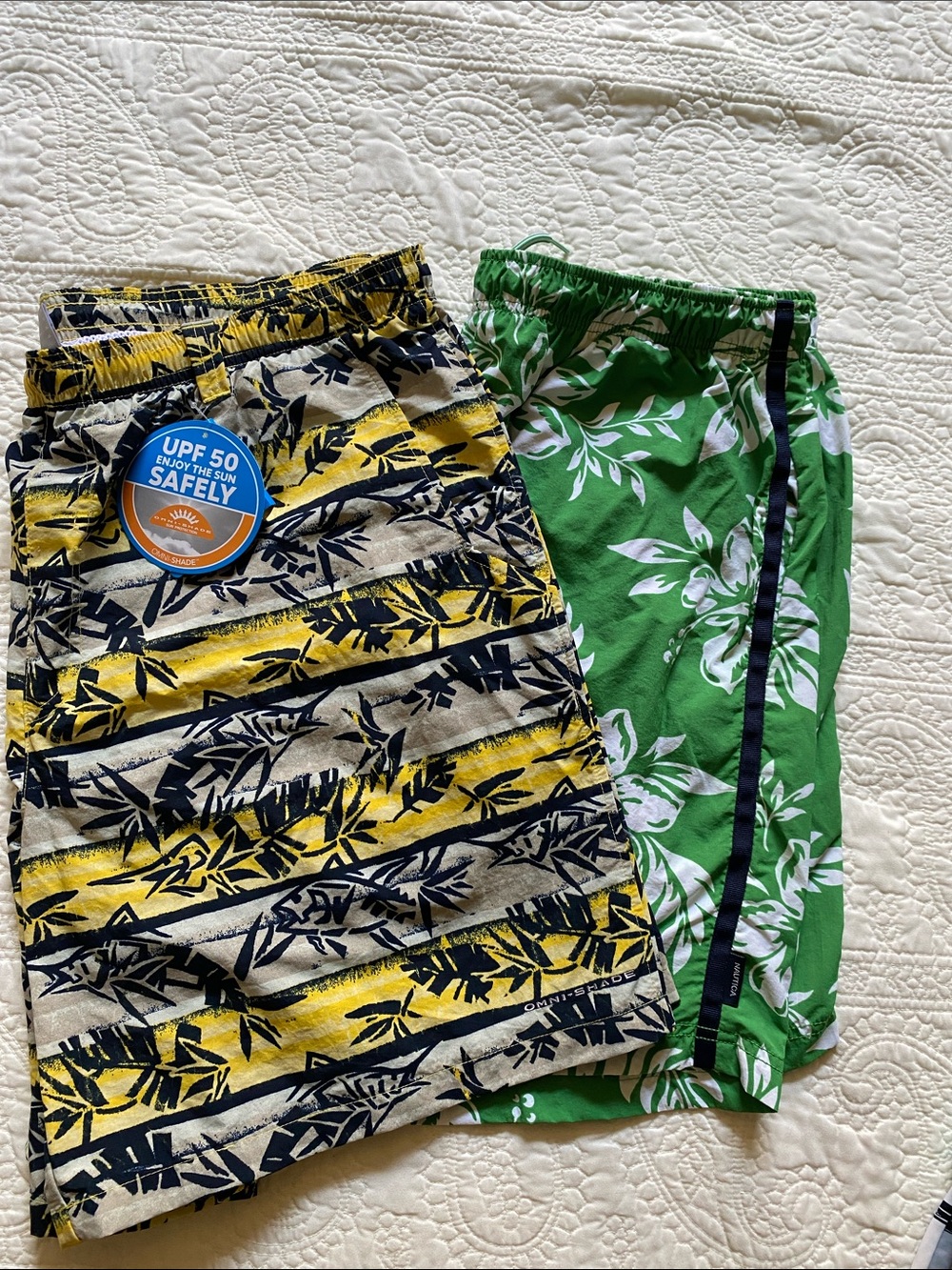 Bundle Columbia  and nautical  Men's Green -Yellow  multi Swim Trunks  new/ llik